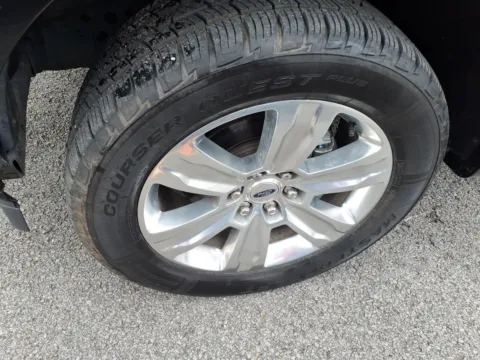 More photos of 2019 Ford F-150 Platinum at Pogue Chrysler Dodge Jeep RAM FIAT, KY