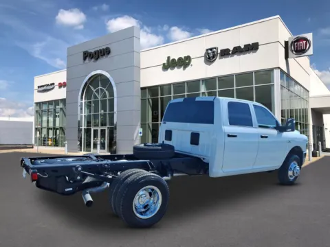 Photos of 2026 RAM 3500 TRADESMAN CREW CAB CHASSIS 4X4 60' CA for sale in Powderly, KY at Pogue Chrysler Dodge Jeep RAM FIAT