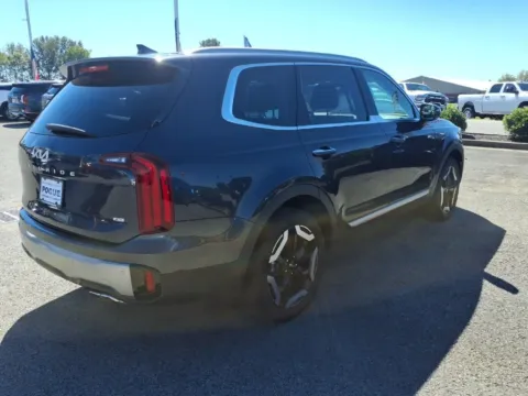 Photos of 2025 Kia Telluride S for sale in Powderly, KY at Pogue Chrysler Dodge Jeep RAM FIAT