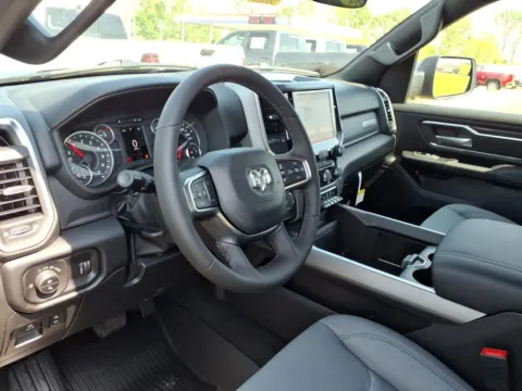 More photos of 2026 RAM 1500 EXPRESS CREW CAB 4X4 5'7' BOX at Pogue Chrysler Dodge Jeep RAM FIAT, KY