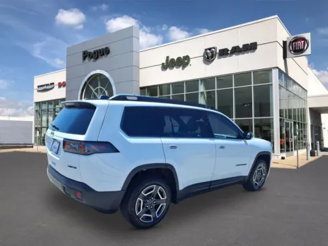 Photos of 2026 Jeep Cherokee CHEROKEE LIMITED 4X4 for sale in Powderly, KY at Pogue Chrysler Dodge Jeep RAM FIAT