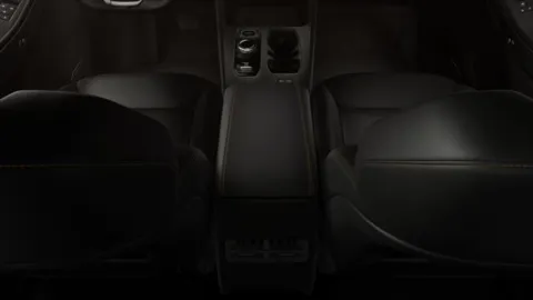 More photos of 2026 Jeep Cherokee CHEROKEE LIMITED 4X4 at Pogue Chrysler Dodge Jeep RAM FIAT, KY