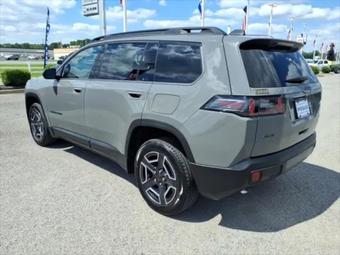 Another view of 2026 Jeep Cherokee CHEROKEE LIMITED 4X4 for sale in Powderly, KY at Pogue Chrysler Dodge Jeep RAM FIAT
