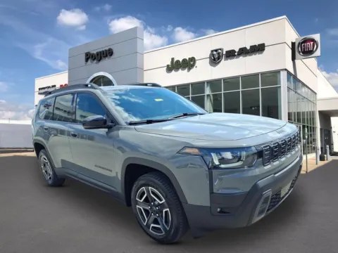 Gray 2026 Jeep Cherokee CHEROKEE LIMITED 4X4 for sale in Powderly, KY