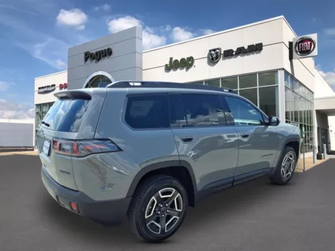 Photos of 2026 Jeep Cherokee CHEROKEE LIMITED 4X4 for sale in Powderly, KY at Pogue Chrysler Dodge Jeep RAM FIAT