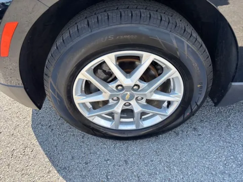 More photos of 2023 Chevrolet Equinox LT at Pogue Chrysler Dodge Jeep RAM FIAT, KY