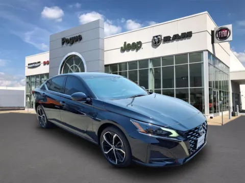Black 2025 Nissan Altima 2.5 SR for sale in Powderly, KY