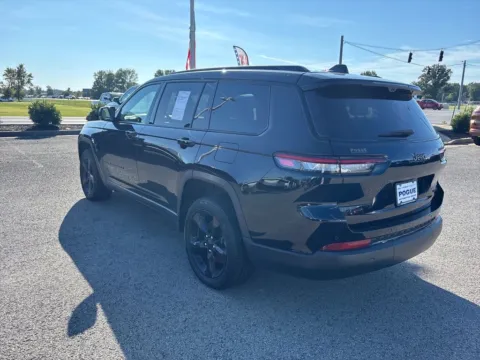 More photos of 2024 Jeep Grand Cherokee L Limited at Pogue Chrysler Dodge Jeep RAM FIAT, KY