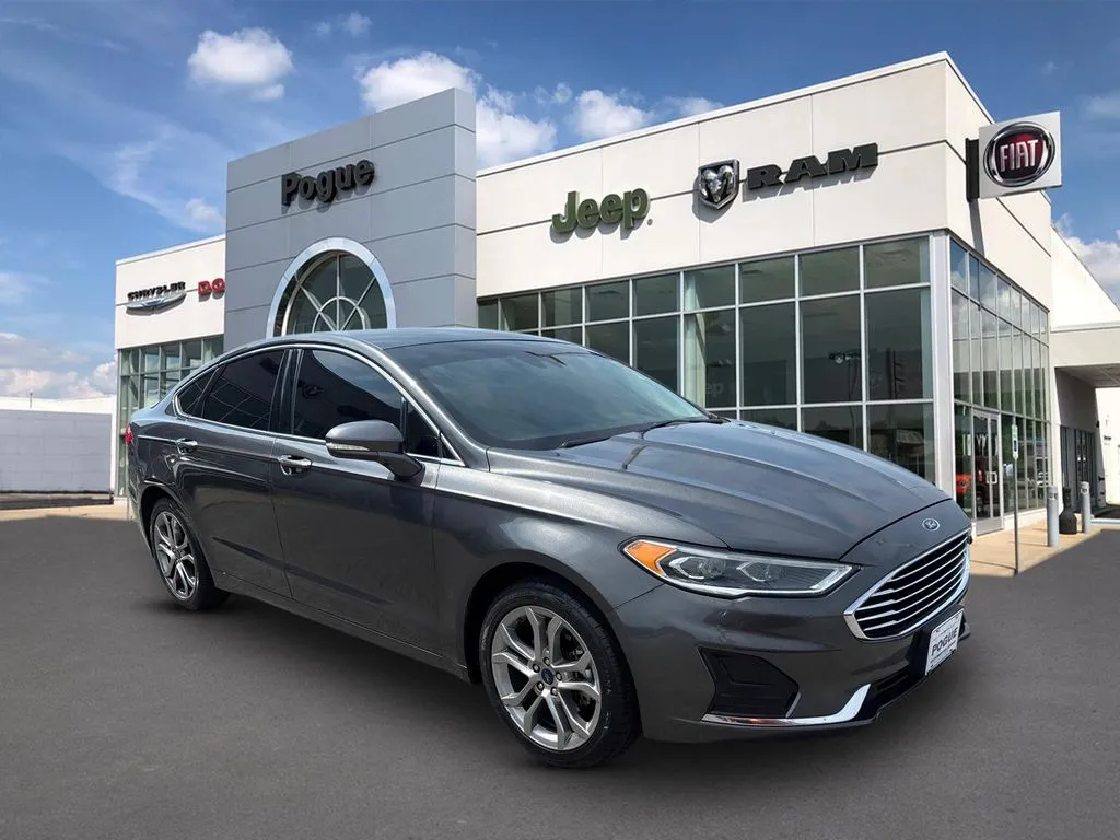 2019 Ford Fusion SEL for sale in Powderly, KY