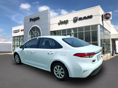 More photos of 2024 Toyota Corolla LE at Pogue Chrysler Dodge Jeep RAM FIAT, KY