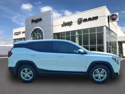 Photos of 2023 GMC Terrain SLE for sale in Powderly, KY at Pogue Chrysler Dodge Jeep RAM FIAT