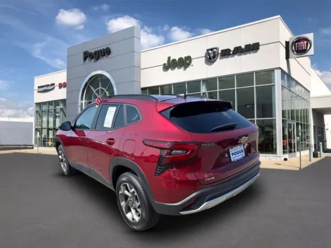 More photos of 2025 Chevrolet Trax LT at Pogue Chrysler Dodge Jeep RAM FIAT, KY