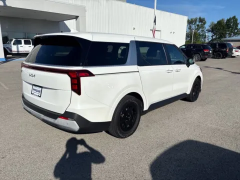 Another view of 2025 Kia Carnival LXS for sale in Powderly, KY at Pogue Chrysler Dodge Jeep RAM FIAT