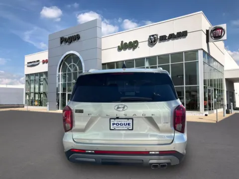 More photos of 2025 Hyundai Palisade SEL at Pogue Chrysler Dodge Jeep RAM FIAT, KY