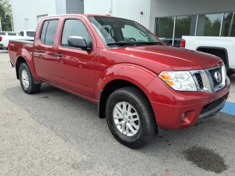 Red 2015 Nissan Frontier SV for sale in Powderly, KY