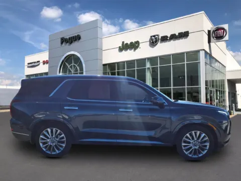 Photos of 2020 Hyundai Palisade Limited for sale in Powderly, KY at Pogue Chrysler Dodge Jeep RAM FIAT