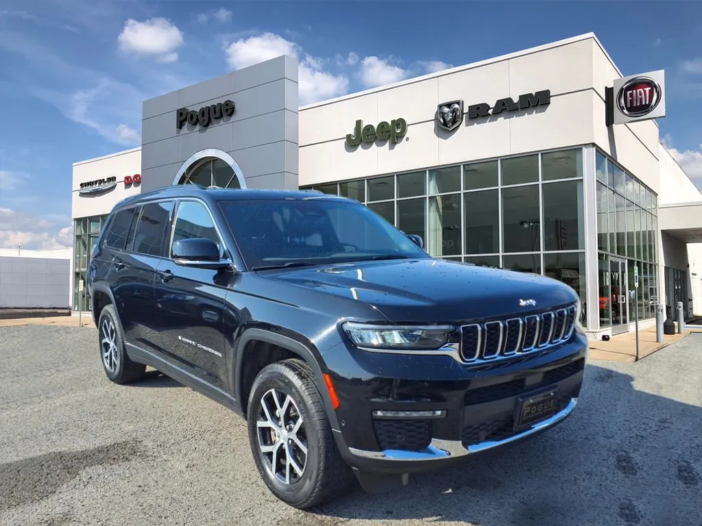 Black 2024 Jeep Grand Cherokee L Limited for sale in Powderly, KY