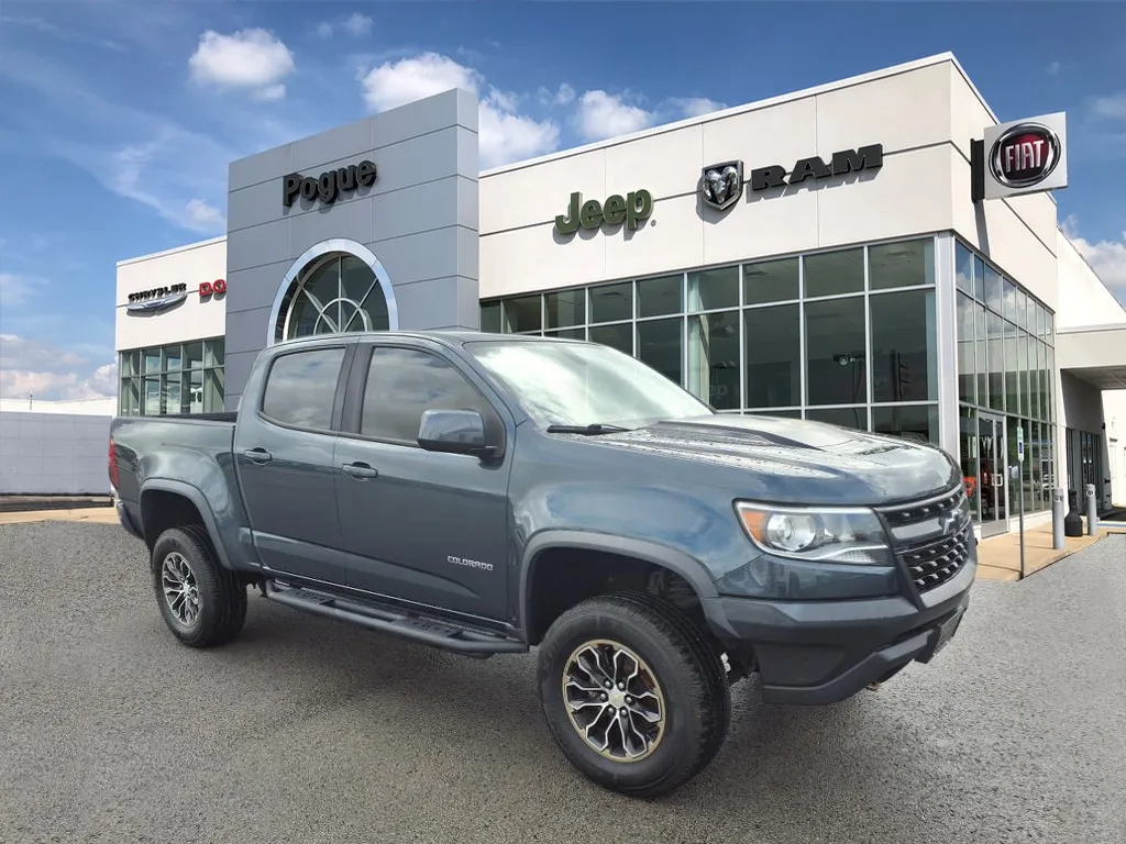Gray 2019 Chevrolet Colorado ZR2 for sale in Powderly, KY