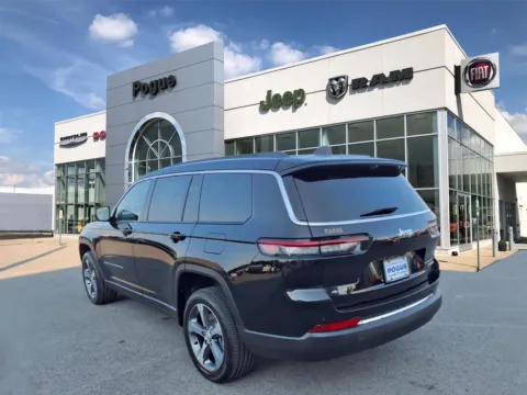 Another view of 2025 Jeep Grand Cherokee GRAND CHEROKEE L LIMITED 4X4 for sale in Powderly, KY at Pogue Chrysler Dodge Jeep RAM FIAT