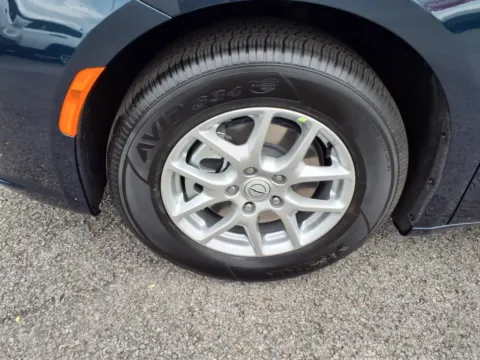 More photos of 2025 Chrysler Pacifica PACIFICA SELECT at Pogue Chrysler Dodge Jeep RAM FIAT, KY