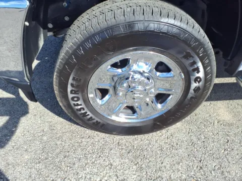 More photos of 2024 Ram 2500 Big Horn at Pogue Chrysler Dodge Jeep RAM FIAT, KY