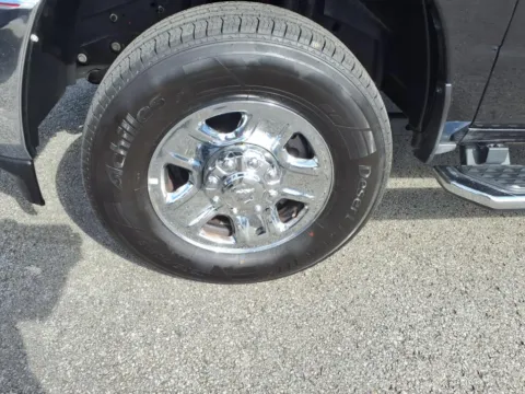 More photos of 2024 Ram 2500 Big Horn at Pogue Chrysler Dodge Jeep RAM FIAT, KY