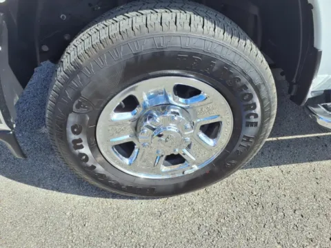 More photos of 2024 Ram 2500 Big Horn at Pogue Chrysler Dodge Jeep RAM FIAT, KY