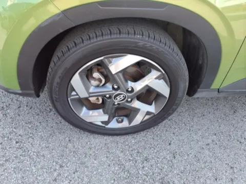 More photos of 2024 Hyundai Venue SEL at Pogue Chrysler Dodge Jeep RAM FIAT, KY