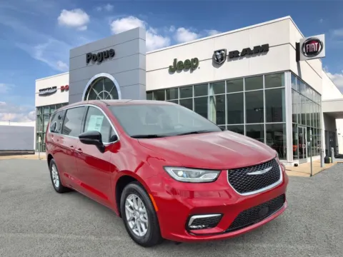 Red 2026 Chrysler Pacifica PACIFICA SELECT for sale in Powderly, KY