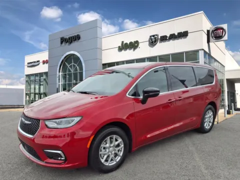 More photos of 2026 Chrysler Pacifica PACIFICA SELECT at Pogue Chrysler Dodge Jeep RAM FIAT, KY