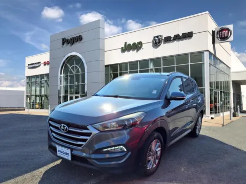 More photos of 2017 Hyundai Tucson SE Plus at Pogue Chrysler Dodge Jeep RAM FIAT, KY