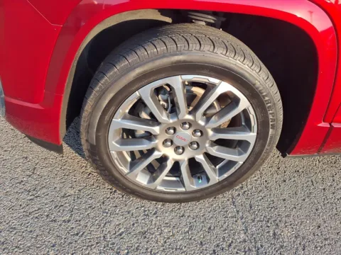 More photos of 2021 GMC Acadia Denali at Pogue Chrysler Dodge Jeep RAM FIAT, KY