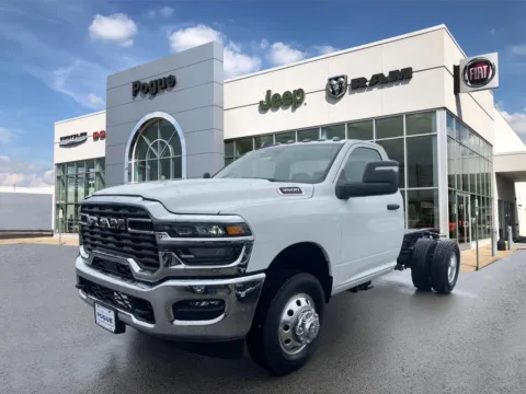 More photos of 2026 RAM 3500 Chassis Cab RAM 3500 TRADESMAN CHASSIS REGULAR CAB 4X4 60' CA at Pogue Chrysler Dodge Jeep RAM FIAT, KY