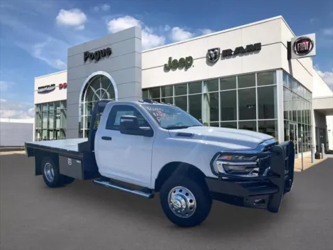 White 2026 RAM 3500 TRADESMAN CHASSIS REGULAR CAB 4X4 60' CA for sale in Powderly, KY