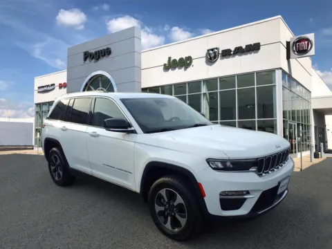 White 2023 Jeep Grand Cherokee 4xe for sale in Powderly, KY