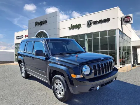 Black 2017 Jeep Patriot Sport for sale in Powderly, KY
