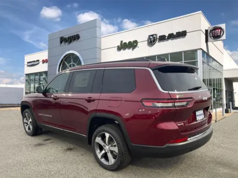 Another view of 2025 Jeep Grand Cherokee GRAND CHEROKEE L LIMITED 4X4 for sale in Powderly, KY at Pogue Chrysler Dodge Jeep RAM FIAT