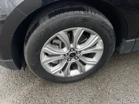 More photos of 2024 Ford Edge Titanium at Pogue Chevrolet, INC., KY