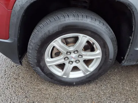 More photos of 2019 GMC Acadia SLE-1 at Pogue Chrysler Dodge Jeep RAM FIAT, KY