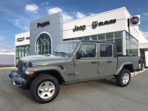 More photos of 2022 Jeep Gladiator Sport at Pogue Chrysler Dodge Jeep RAM FIAT, KY