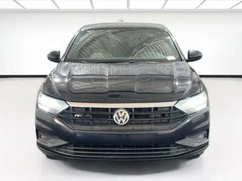 Photos of 2019 Volkswagen Jetta R-Line for sale in Chandler, AZ at STG Chandler