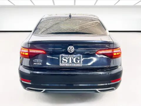 More photos of 2019 Volkswagen Jetta R-Line at STG Chandler, AZ