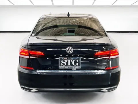 More photos of 2021 Volkswagen Passat 2.0T SE at STG Chandler, AZ