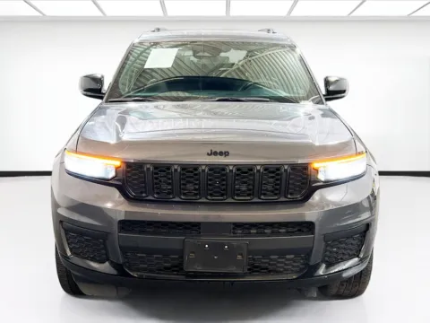 Photos of 2023 Jeep Grand Cherokee L Altitude for sale in Chandler, AZ at STG Chandler