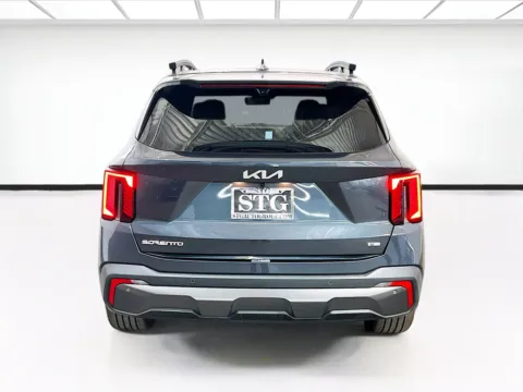 More photos of 2024 Kia Sorento at STG Chandler, AZ