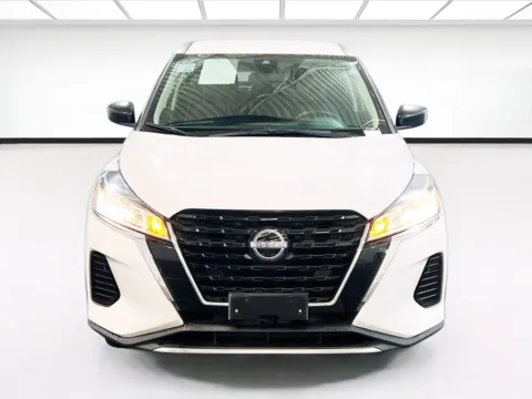 Photos of 2022 Nissan Kicks S for sale in Chandler, AZ at STG Chandler