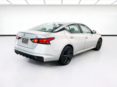 More photos of 2023 Nissan Altima 2.5 SR at STG Chandler, AZ