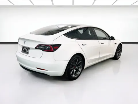 More photos of 2021 Tesla Model 3 Standard Range Plus at STG Chandler, AZ