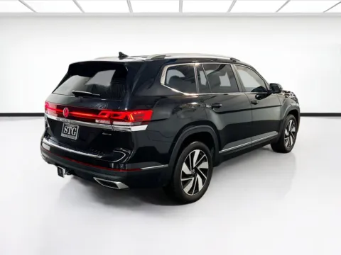 More photos of 2024 Volkswagen Atlas 2.0T SEL at STG Chandler, AZ