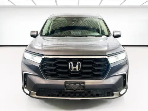 Photos of 2023 Honda Pilot EX-L 7 Passenger for sale in Chandler, AZ at STG Chandler